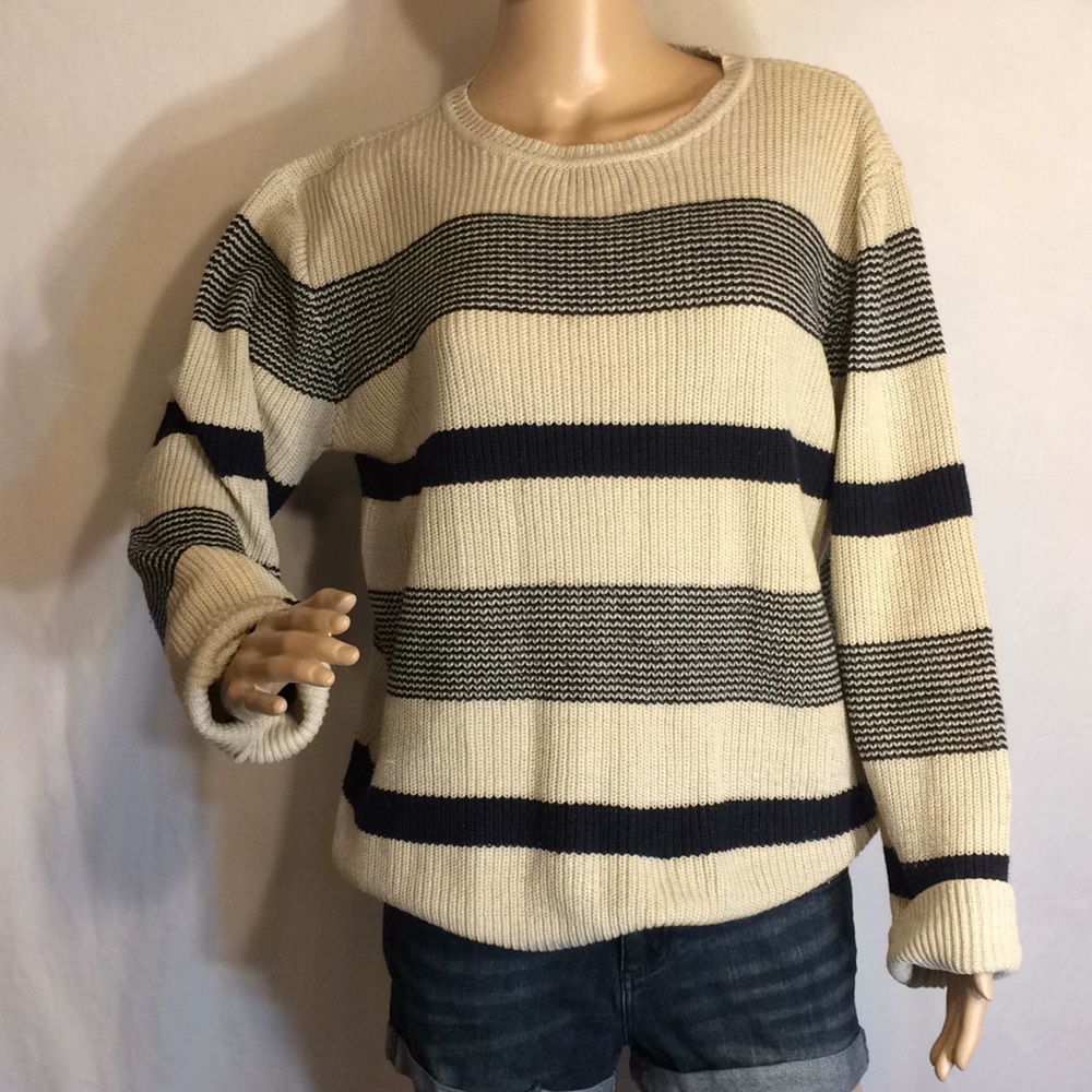UGIZ Knit Sweater, Size 10